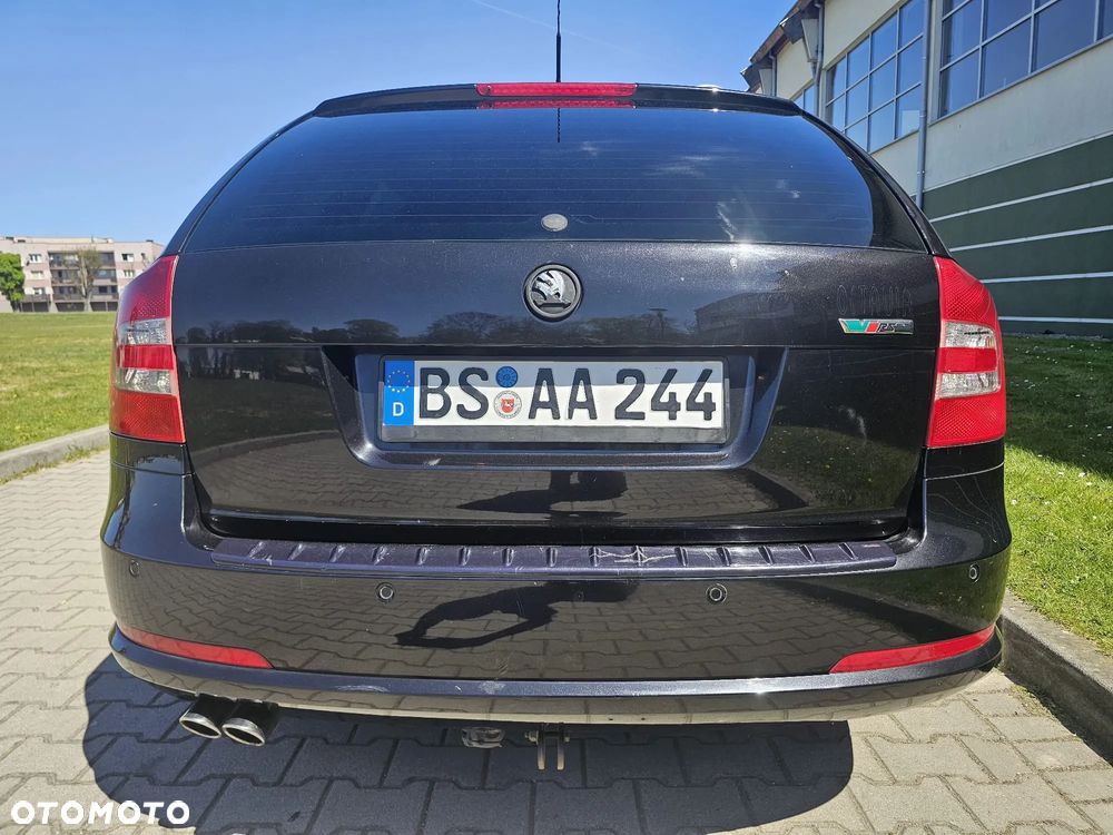 Skoda Octavia 2.0 TDI DPF RS - 11
