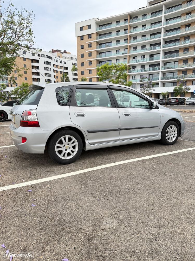 Honda Civic 1.4 LS - 6
