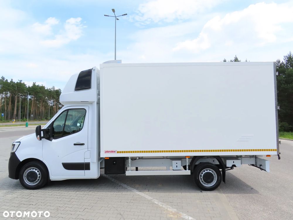 Renault Master 2.3 dCi 163 Km WZMACNIANY Chłodnia -20*C + 30*C Z Izoterma 4.20 Cm 8 Euro Palet Zasilanie V230 Funkcja Grzania Kabina Sypialniana WEBASTO Stan Jak NOWY - 6