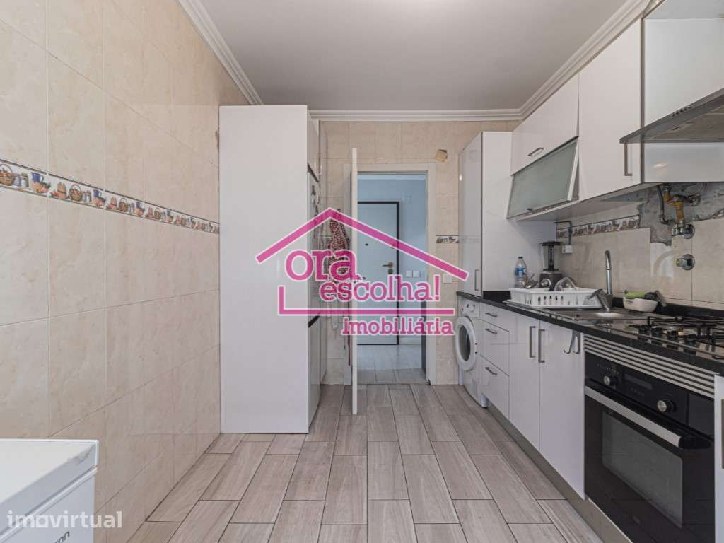 Apartamento T2 remodelado com 92 m2 nas Paivas! - Grande imagem: 4/15