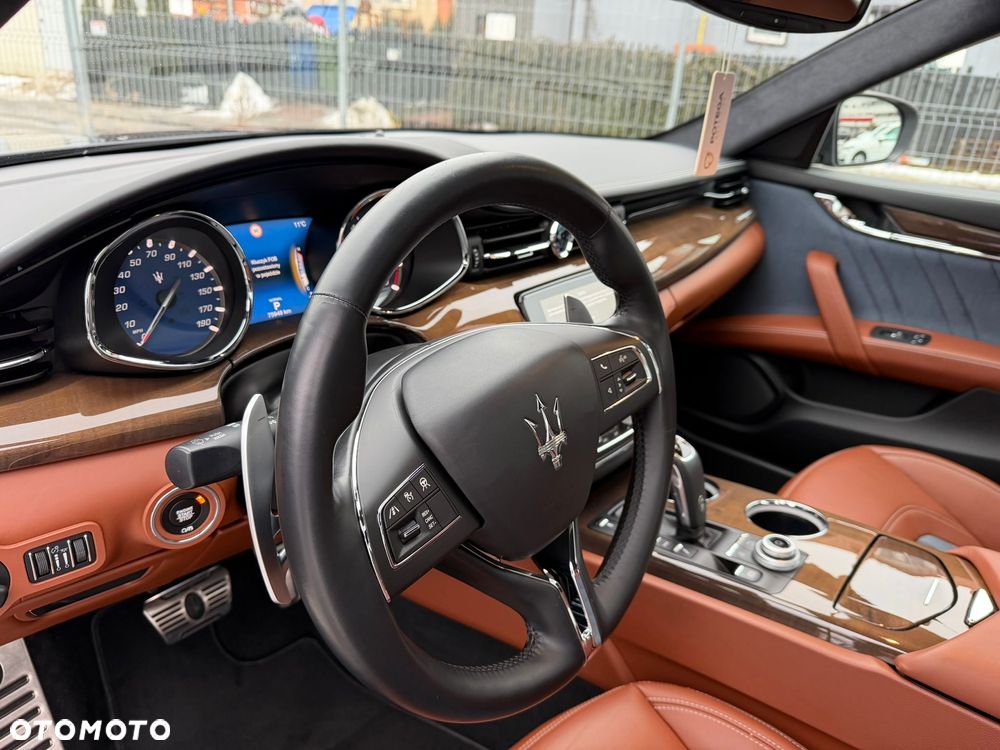 Maserati Quattroporte Q4 GranLusso S - 18