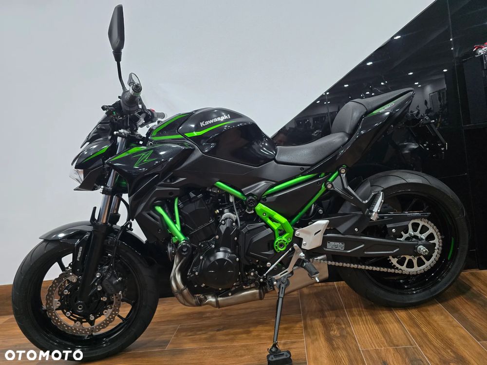 Kawasaki Z 650 - 7