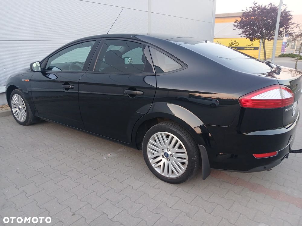 Ford Mondeo 1.6 Gold X - 12