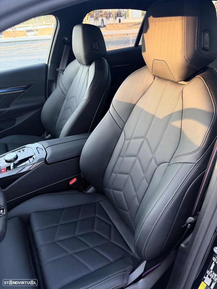 BMW i5 eDrive40 Pack Desportivo M Pro - 21