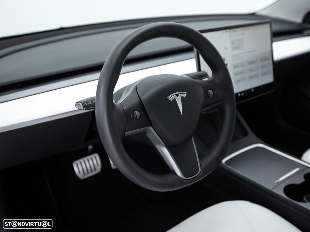 Tesla Model 3 Performance Dual Motor AWD - 19