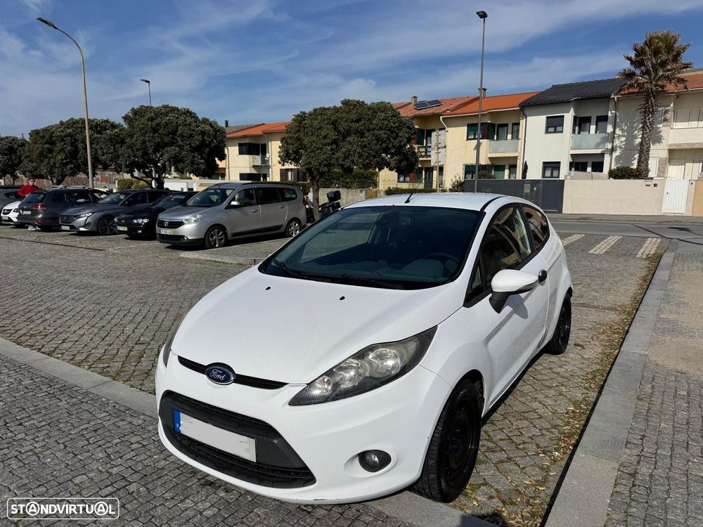 Ford Fiesta - 6
