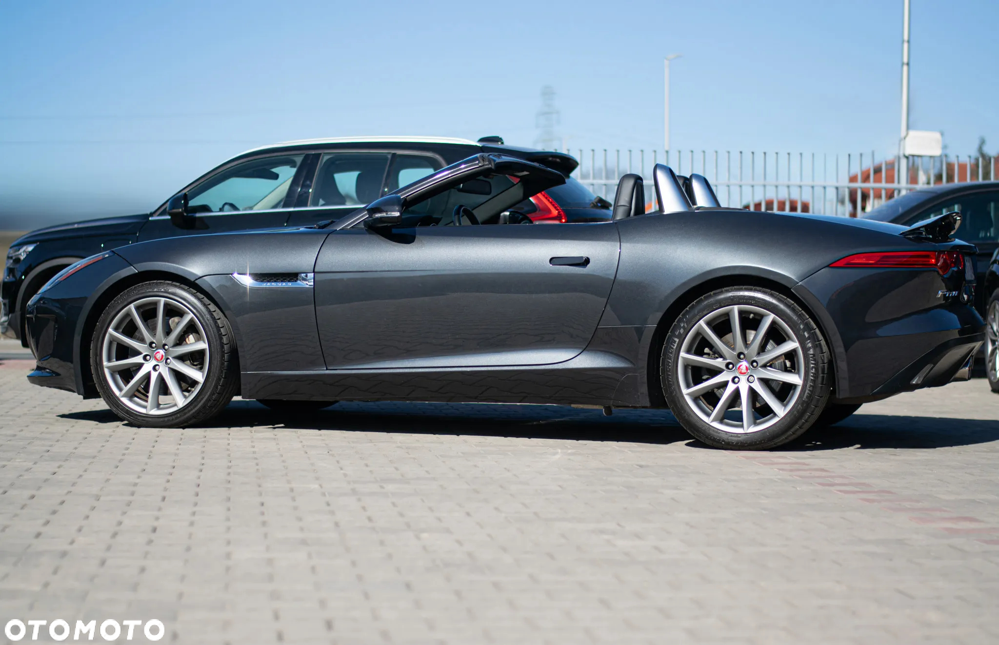 Jaguar F-Type Cabriolet R-Dynamic - 27