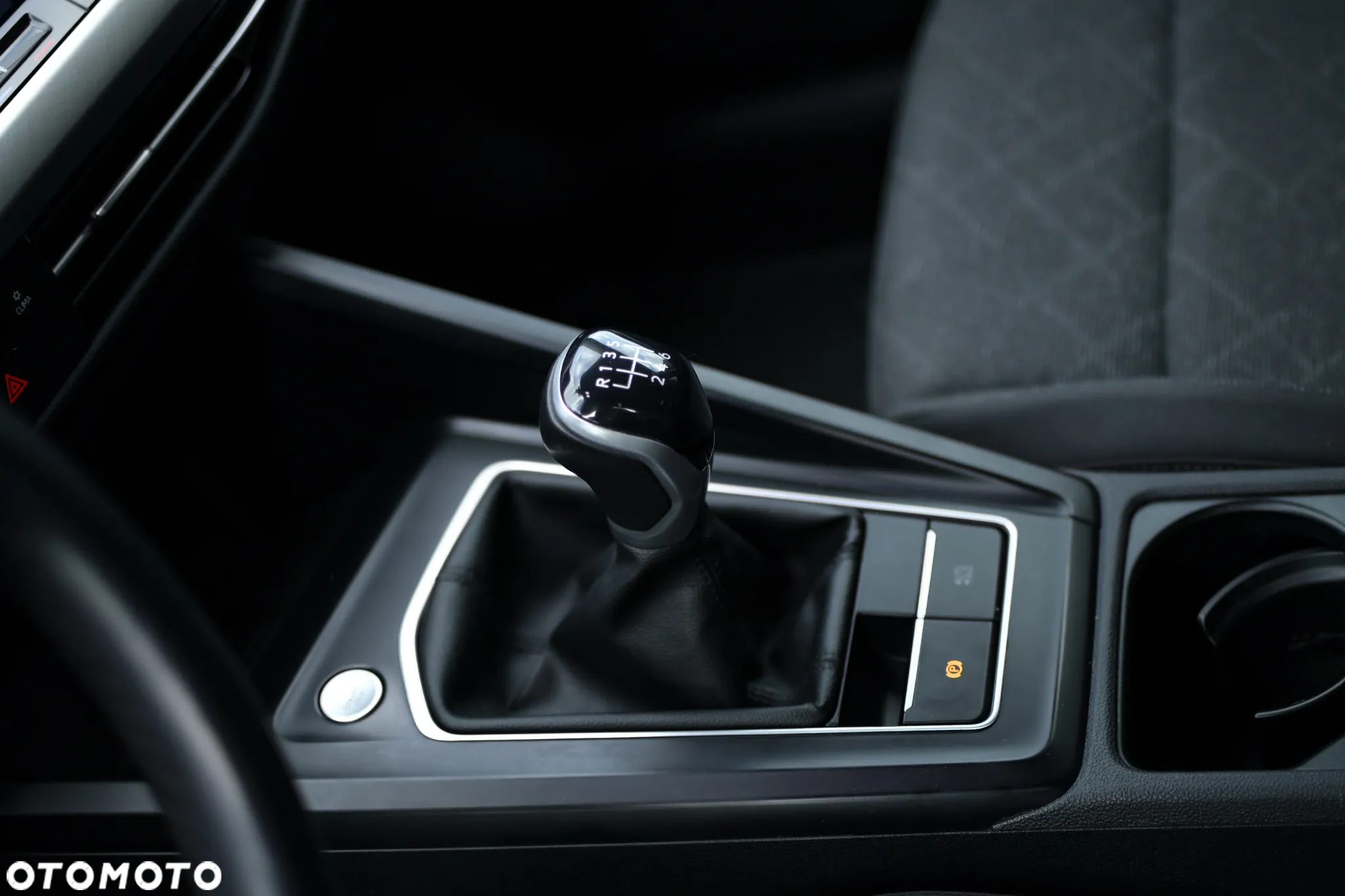 Volkswagen Golf VIII 1.5 TSI EVO Style - 19
