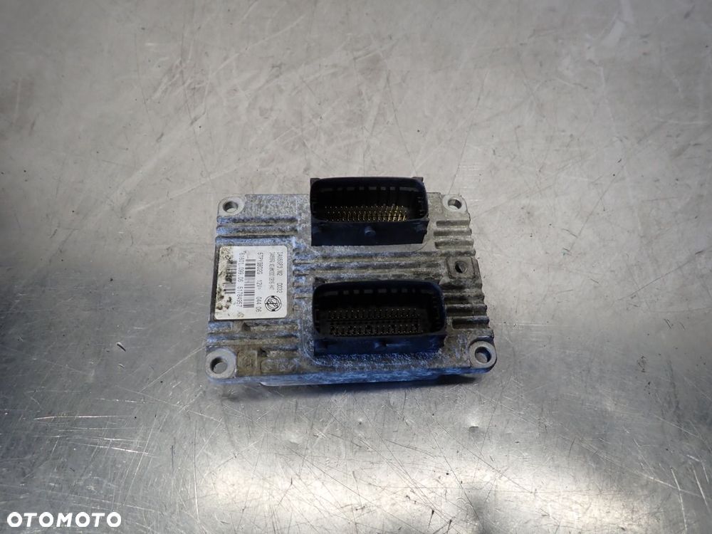 KOMPUTER SILNIKA FIAT GRANDE PUNTO 51784957 - 2