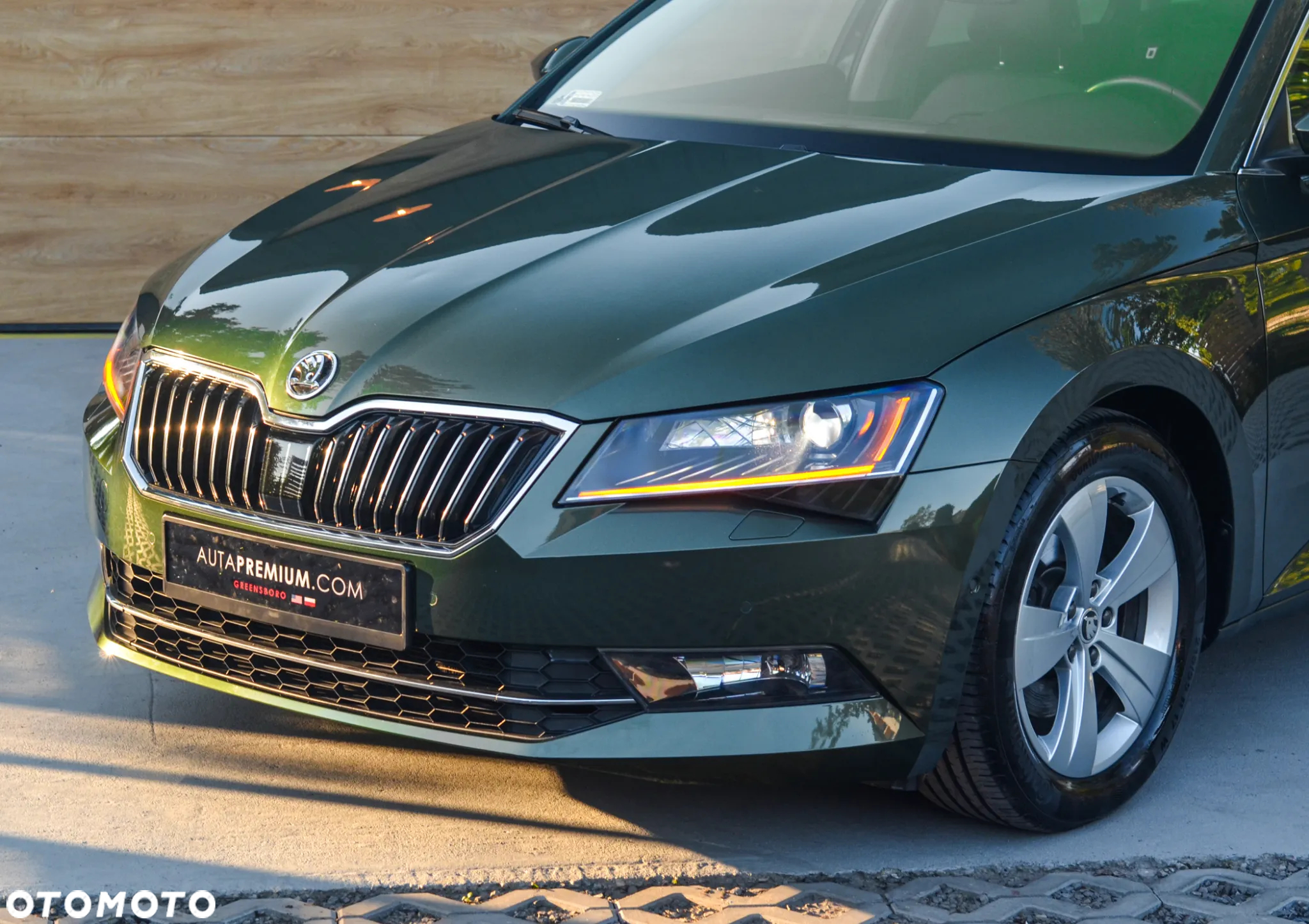 Skoda Superb 2.0 TDI SCR Style DSG - 7