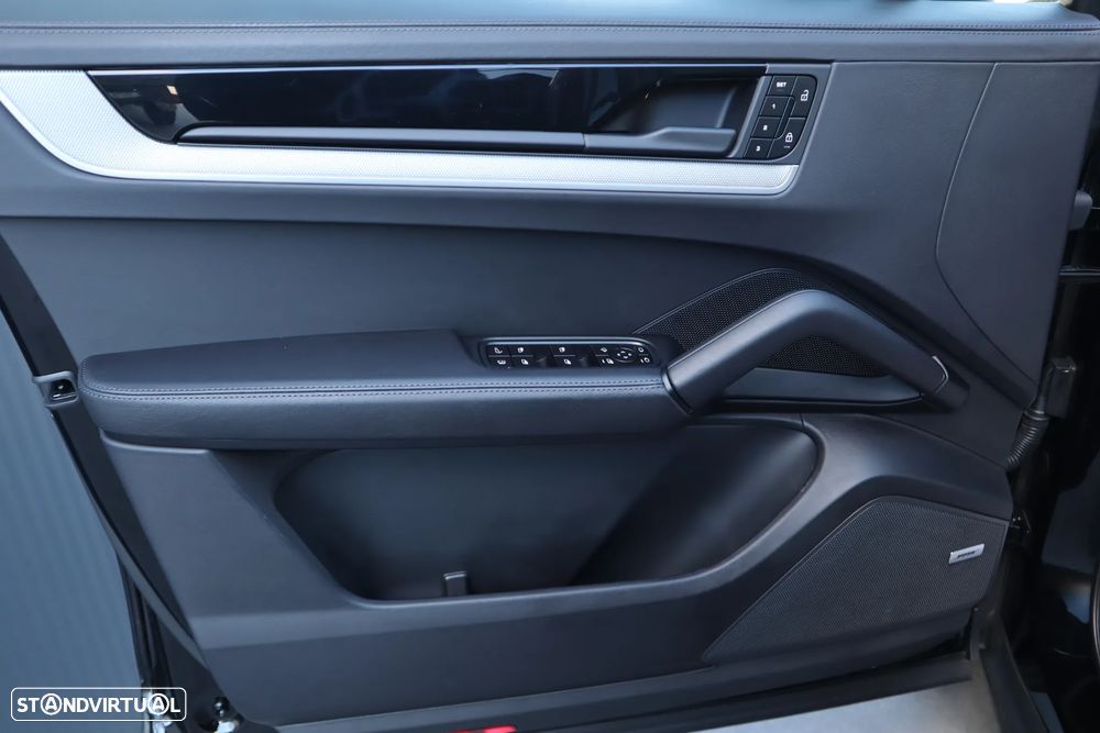 Porsche Cayenne E-Hybrid Tiptronic S - 17