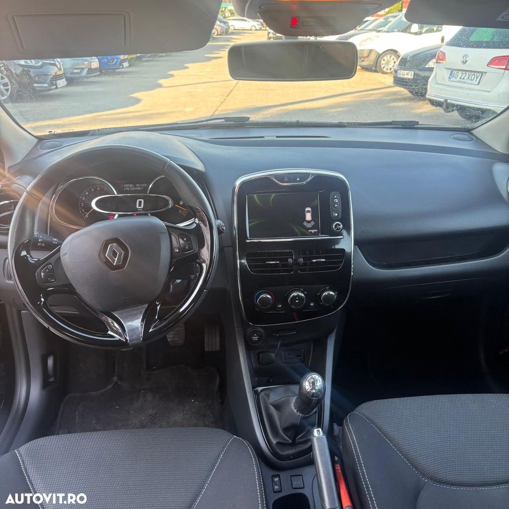 Renault Clio TCe 90 Paris - 2
