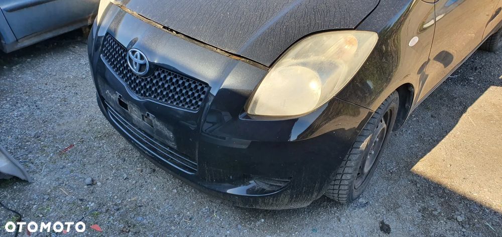 Toyota Yaris II maska drzwi zderzak lampa klapa fotele wszystkie części - 2