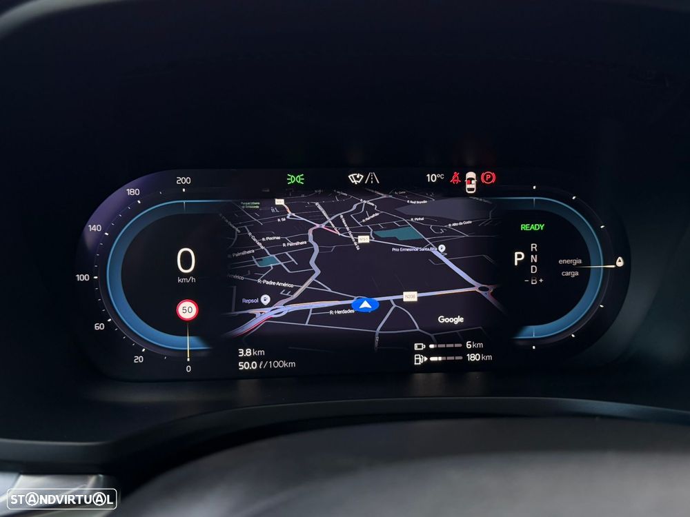 Volvo V60 2.0 T6 AWD TE Essential - 27