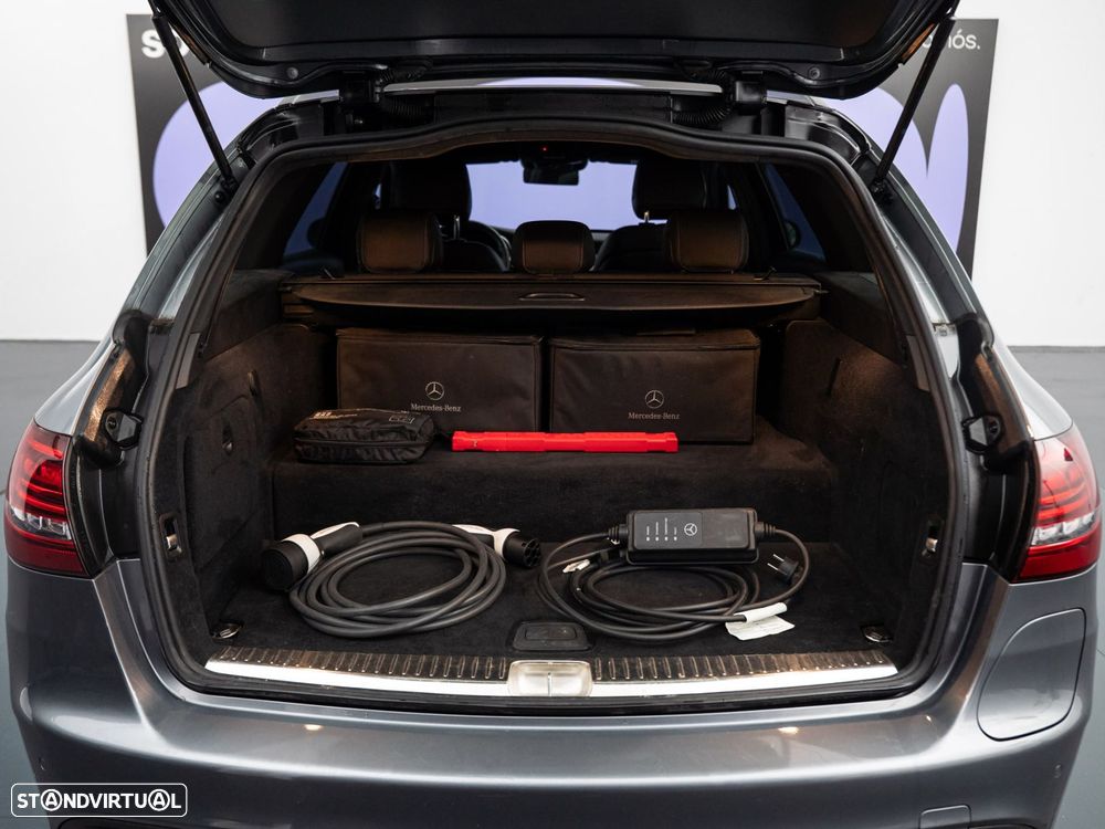 Mercedes-Benz C 300 de AMG Line - 10