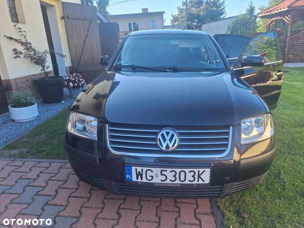 Volkswagen Passat 1.9 TDI Highline - 7