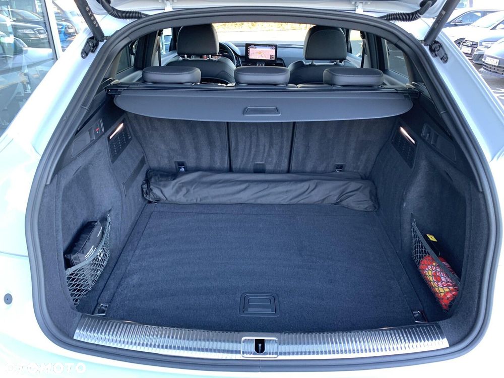 Audi Q5 Sportback - 10