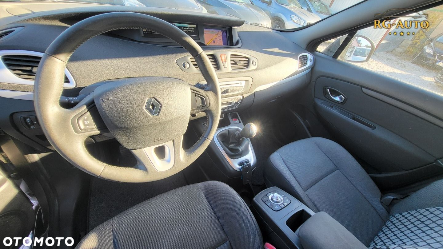 Renault Scenic - 27