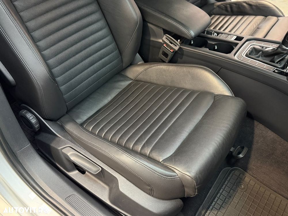 Volkswagen Passat - 10