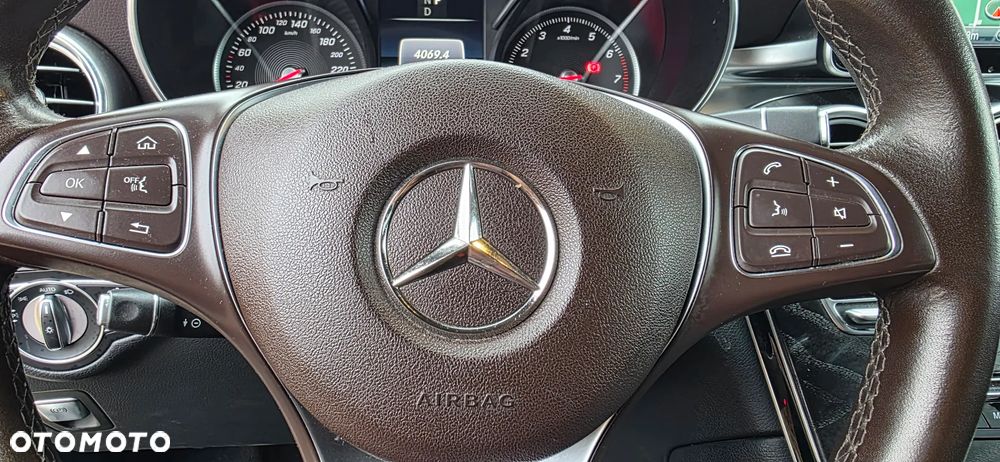 Mercedes-Benz GLC - 19