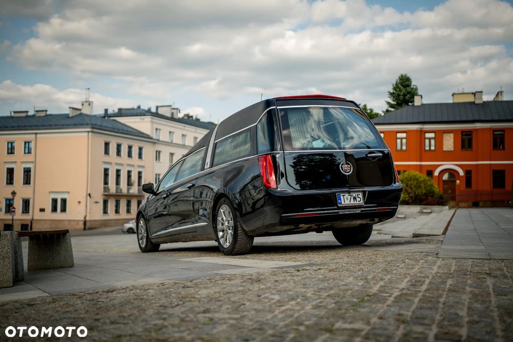 Cadillac XTS - 7