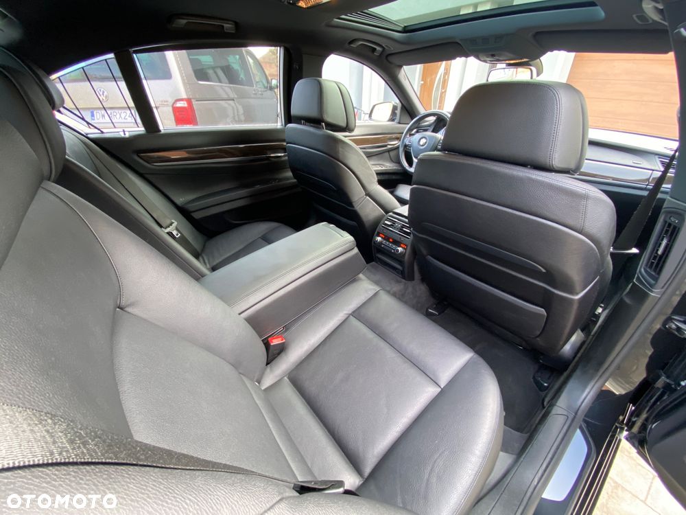 BMW Seria 7 ver-activehybrid - 6