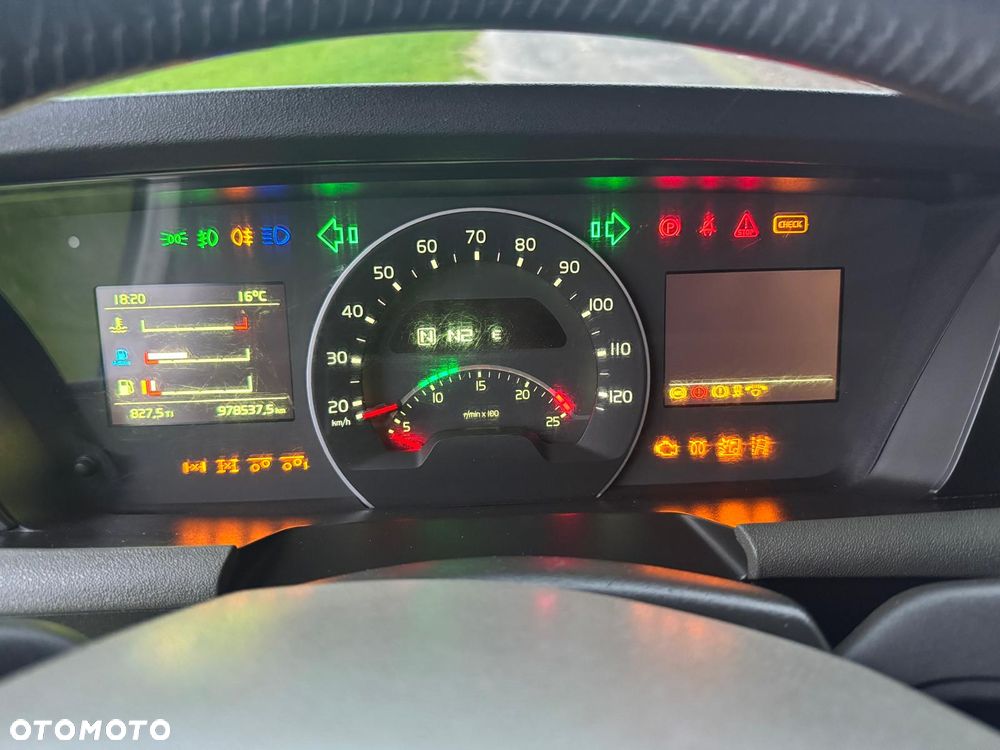 Volvo FH460 / Winda / Kabina sypialna/ Chłodnia/ Super Stan/ - 22