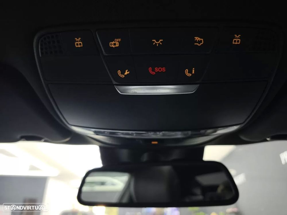 Mercedes-Benz C 220 d Coupe 9G-TRONIC AMG Line - 44