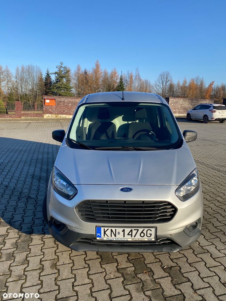 Ford Transit Courier - 2