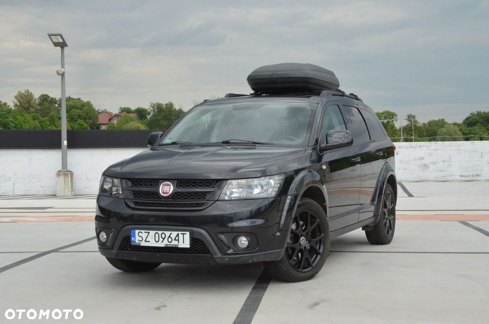 Fiat Freemont 2.0 Multijet Black Code AWD - 4