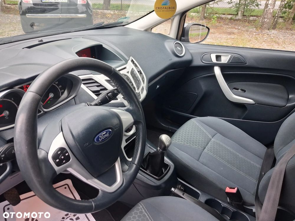 Ford Fiesta - 7