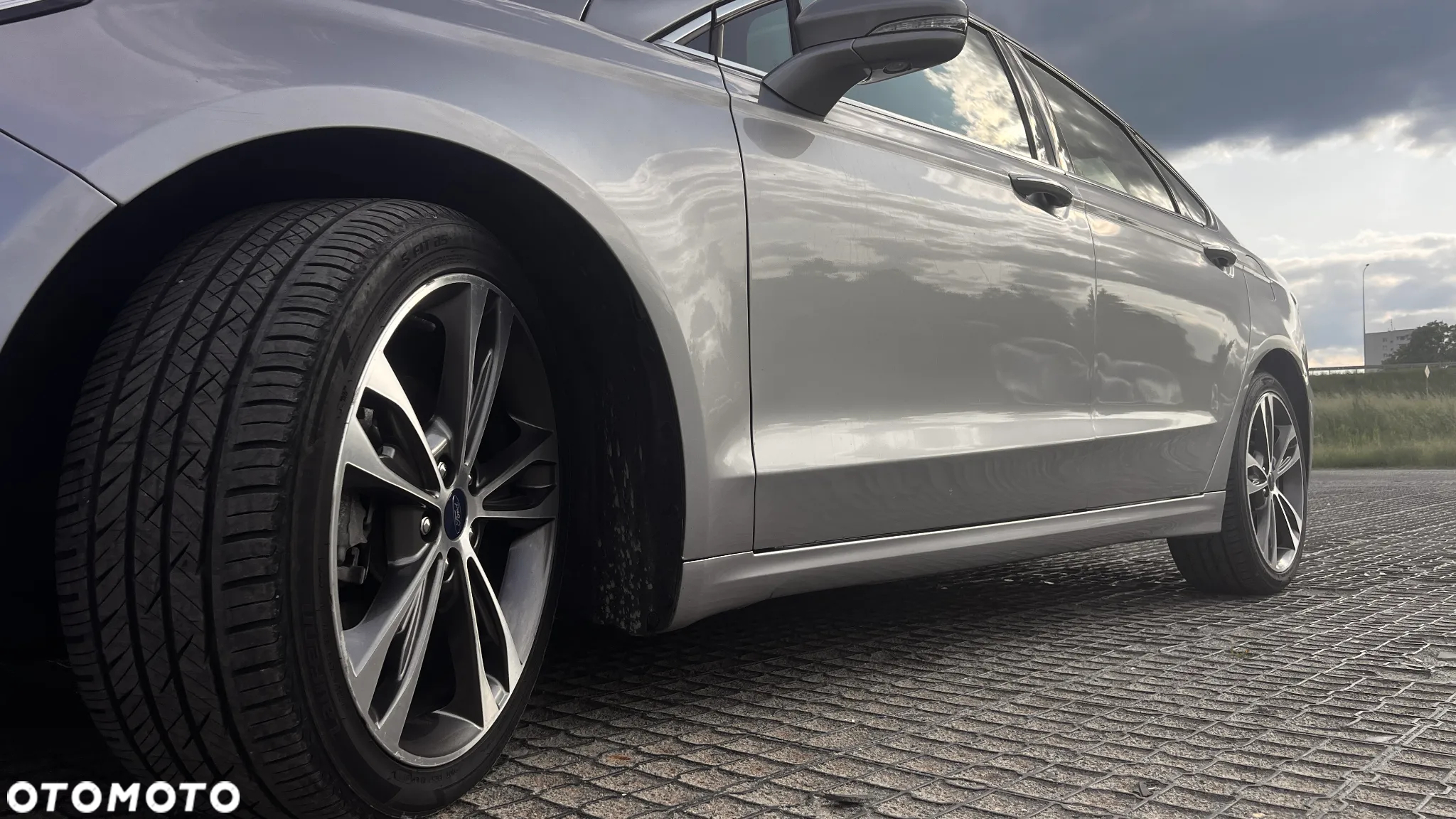 Ford Fusion 2.0 EcoBoost Titanium - 15