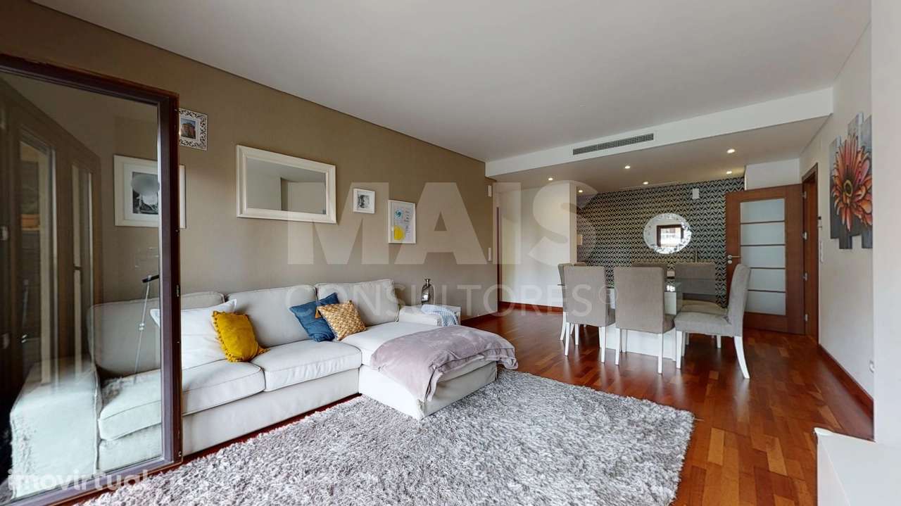 Apartamento T3 nos Terraços da Ponte com 2 Varandas e Box de 60m2 - Grande imagem: 3/41