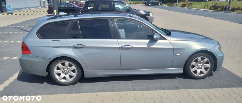 BMW Seria 3 320d - 5