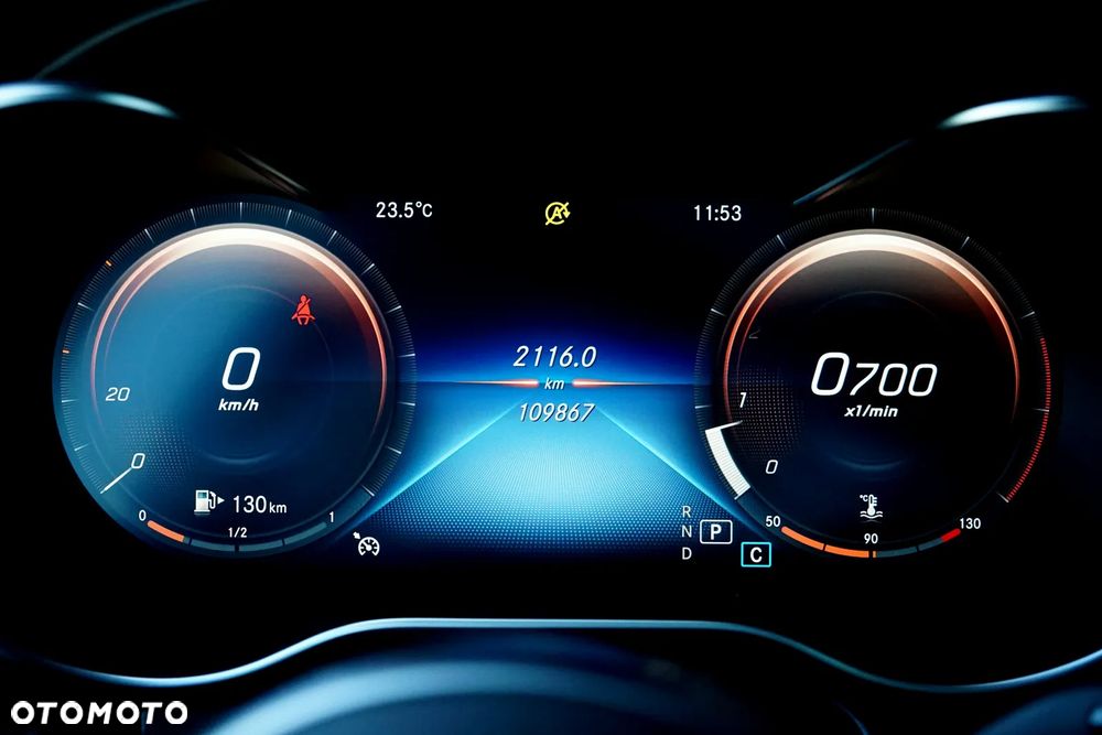 Mercedes-Benz Klasa C 300 9G-TRONIC - 31