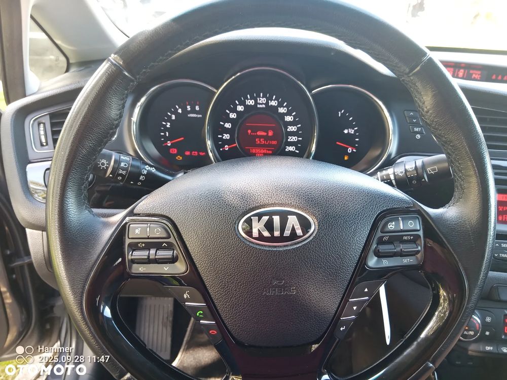 Kia Ceed Cee'd 1.6 CRDi L - 17