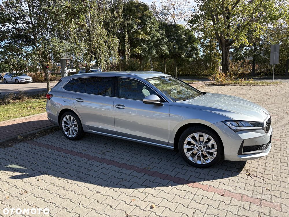 Skoda Superb 1.5 TSI mHEV Selection DSG - 9