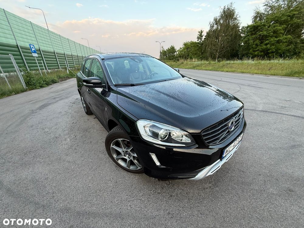 Volvo XC 60 D3 Drive-E Ocean Race - 10