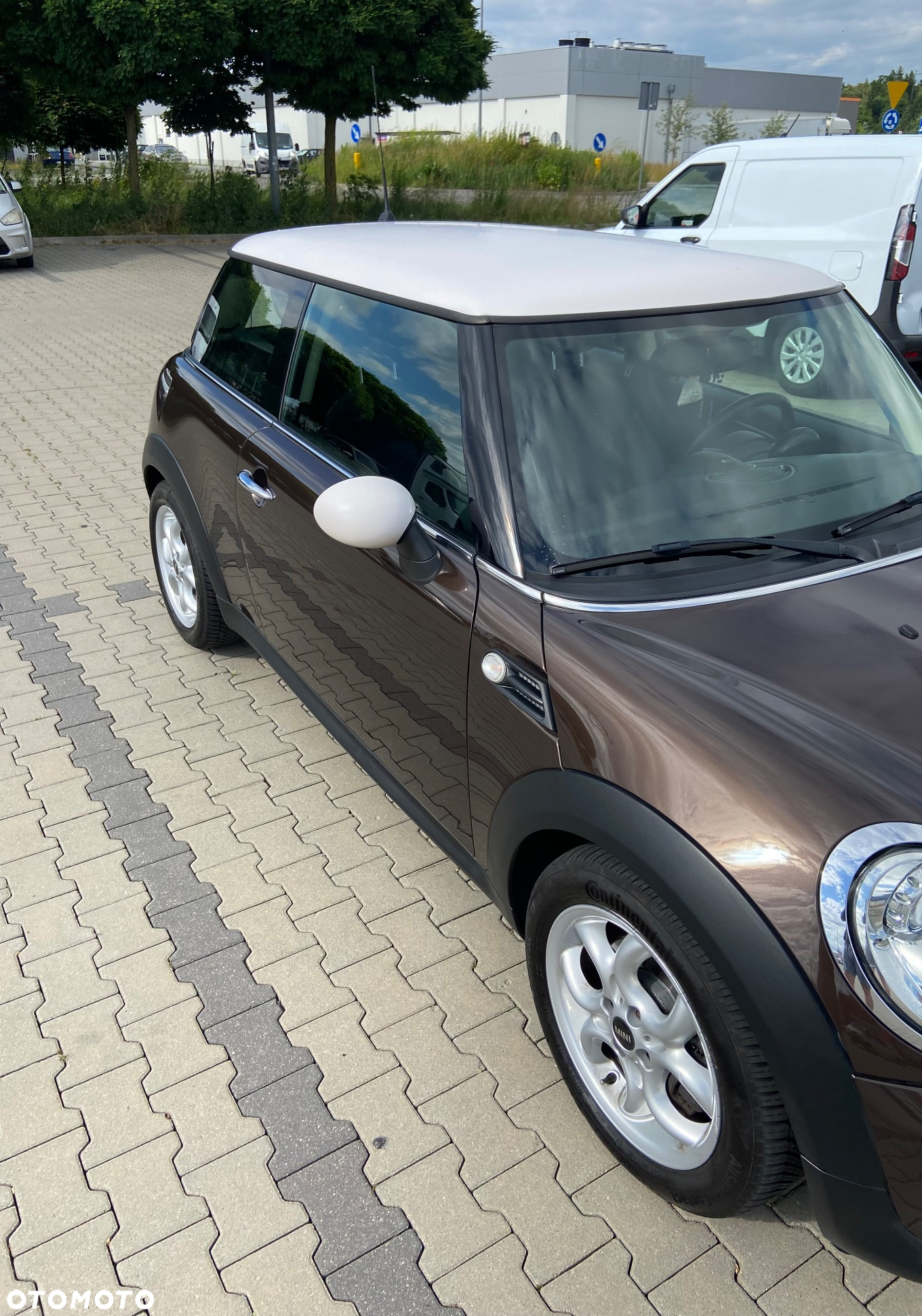 MINI Cooper Standard - 10
