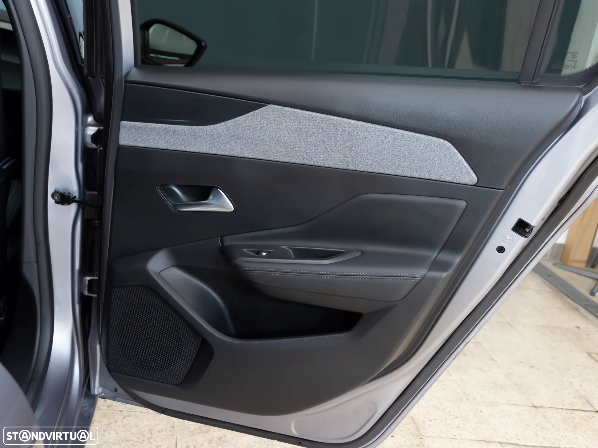 Peugeot 308 1.2 PureTech Allure - 9