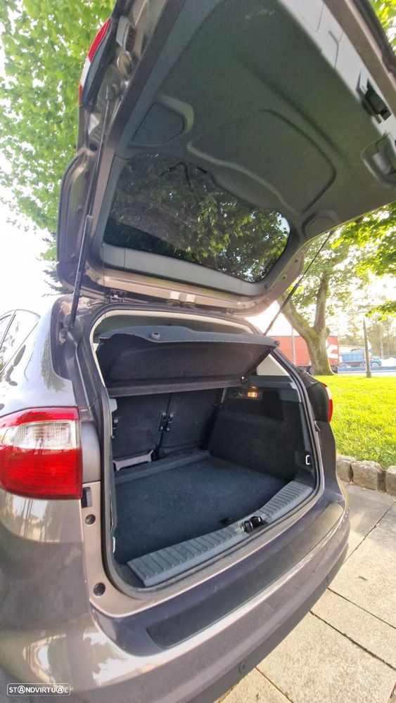 Ford C-Max 1.0 SCTi Titanium Edition - 18