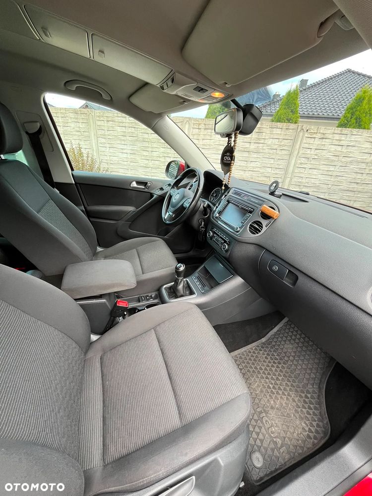 Volkswagen Tiguan 1.4 TSI BlueMotion Technology Lounge Sport & Style - 28