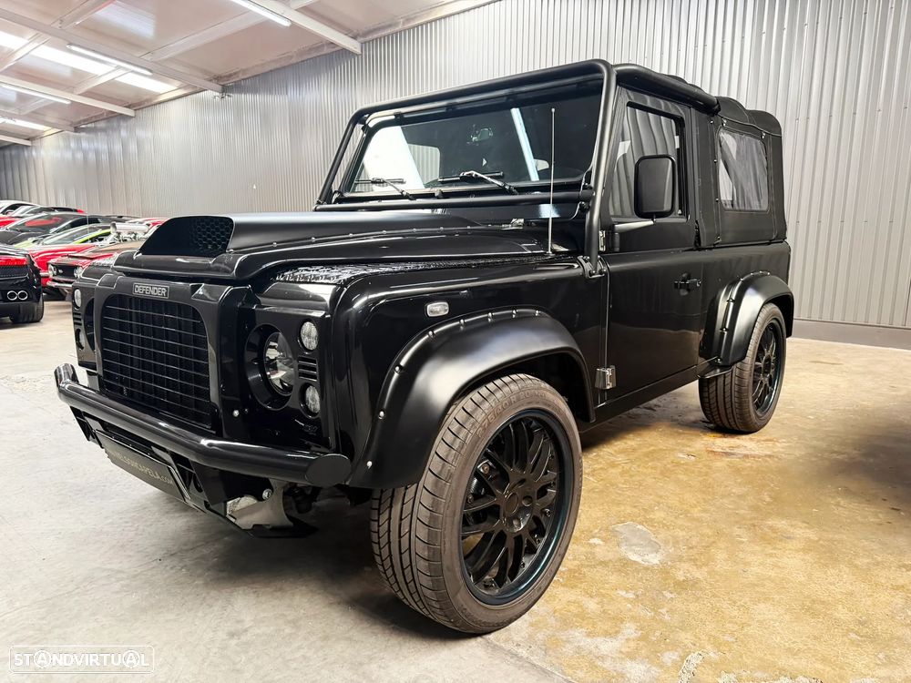 Land Rover Defender 90 5.0 V8 Supercharged Coyote Soft Top Cabrio