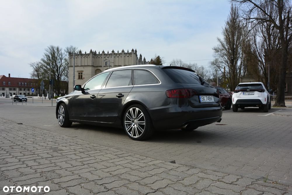 Audi A4 Avant 2.0 TFSI Attraction - 6