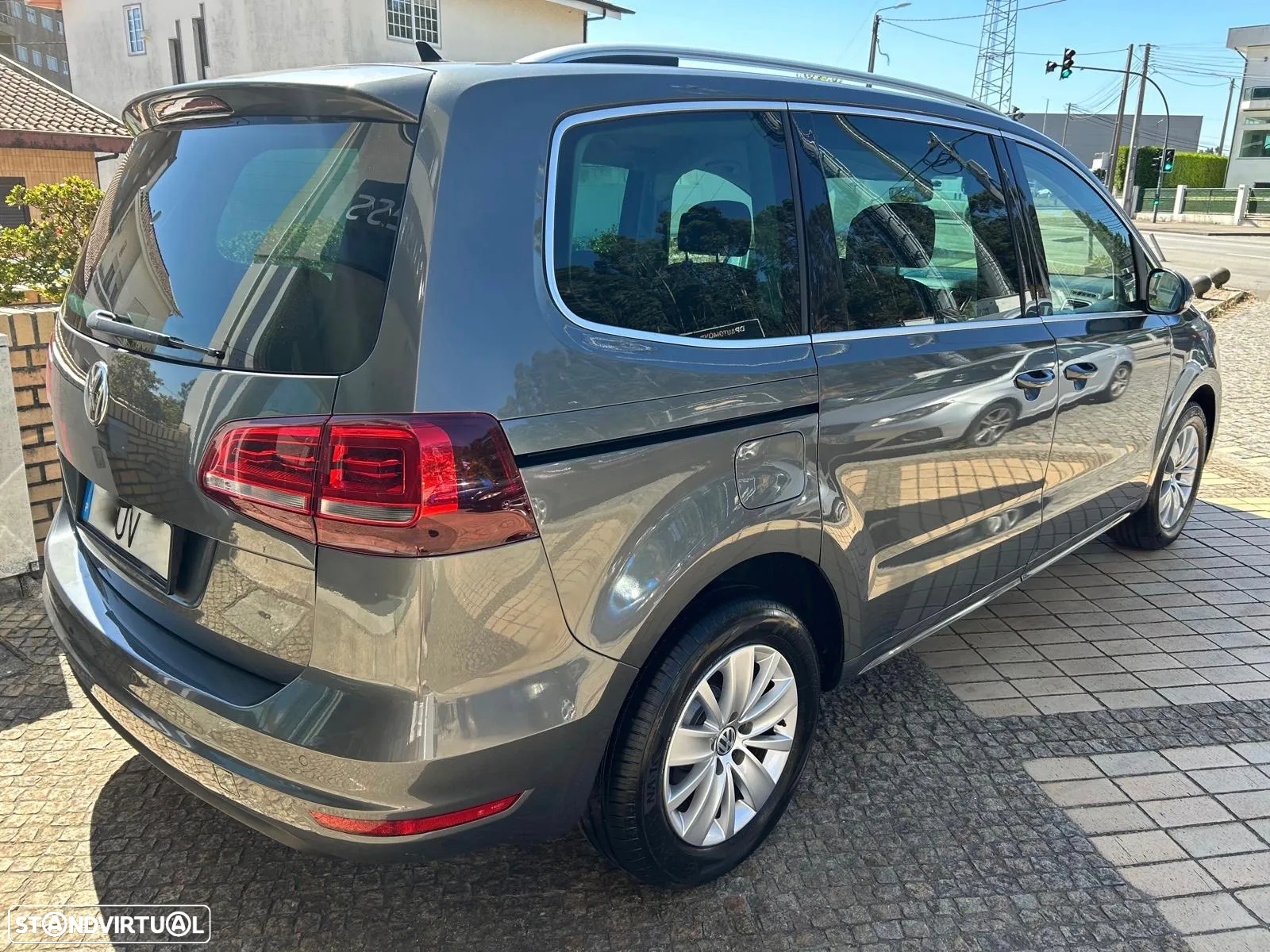 VW Sharan 2.0 TDI Confortline DSG - 3