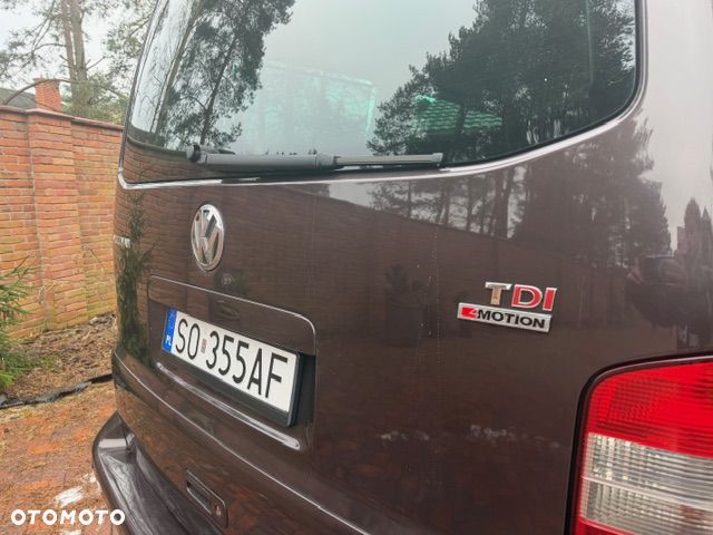 Volkswagen Multivan - 5