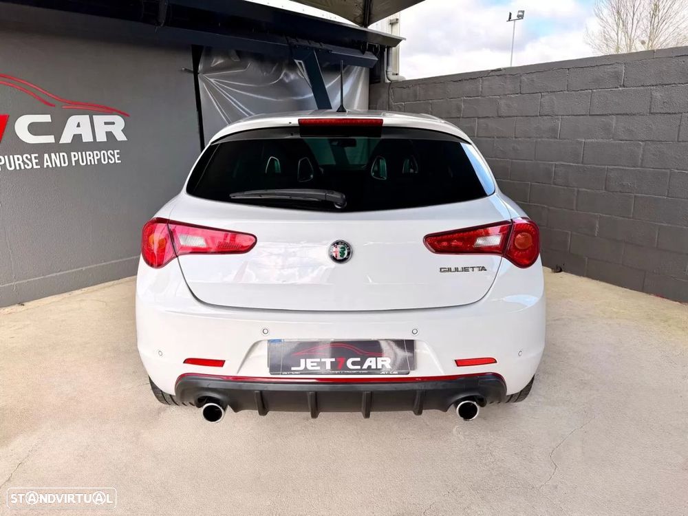 Alfa Romeo Giulietta 2.0 JTDm Sport - 6