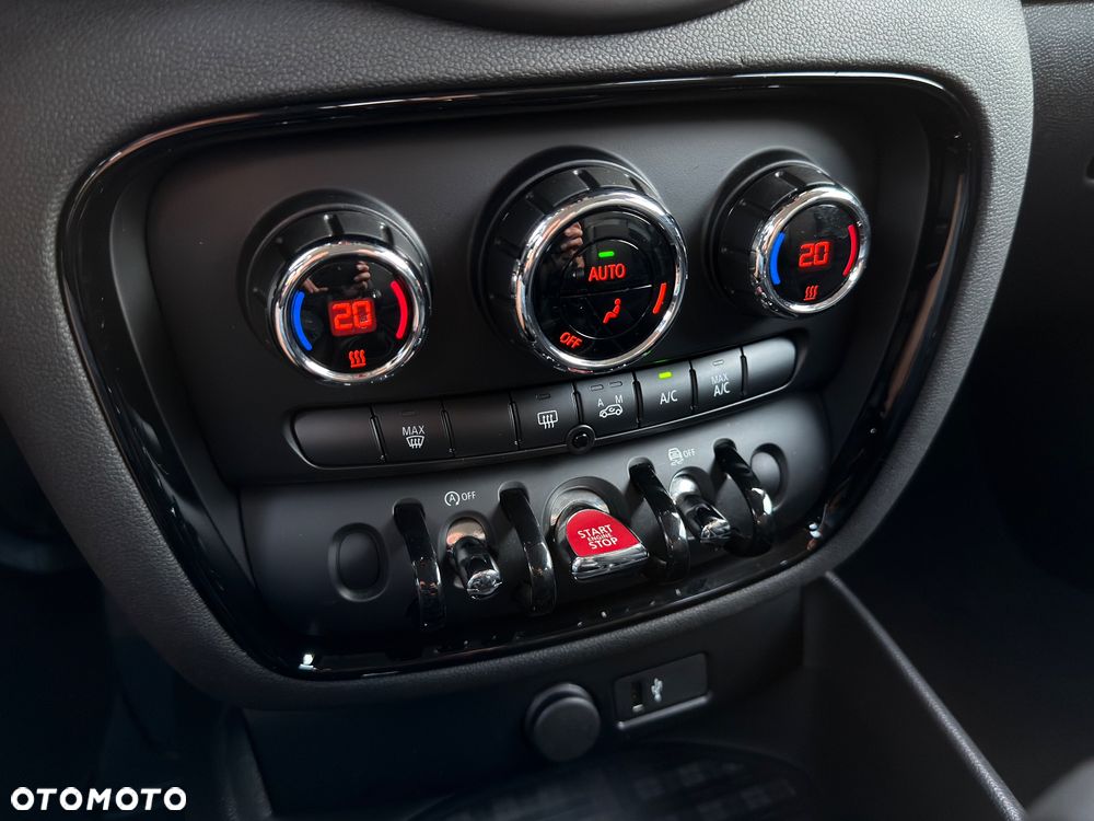 MINI Clubman One D - 22