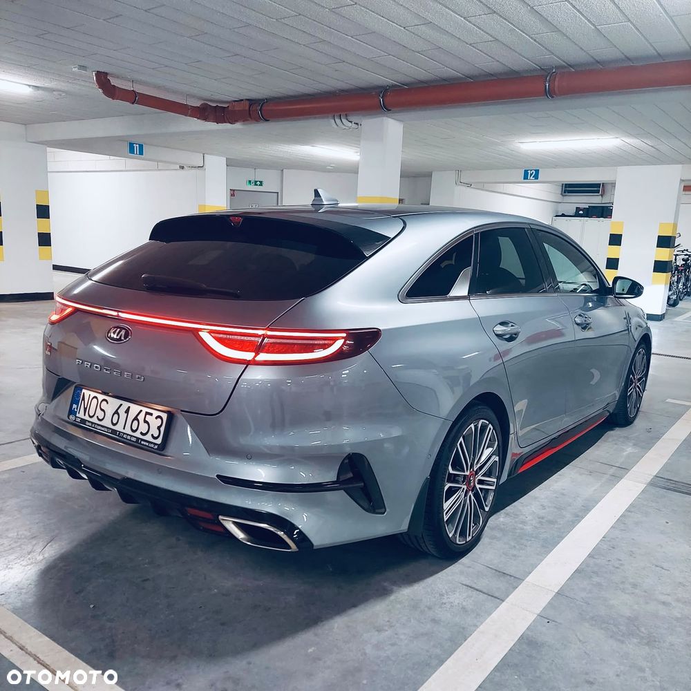 Kia ProCeed 1.6 T-GDI GT DCT - 2