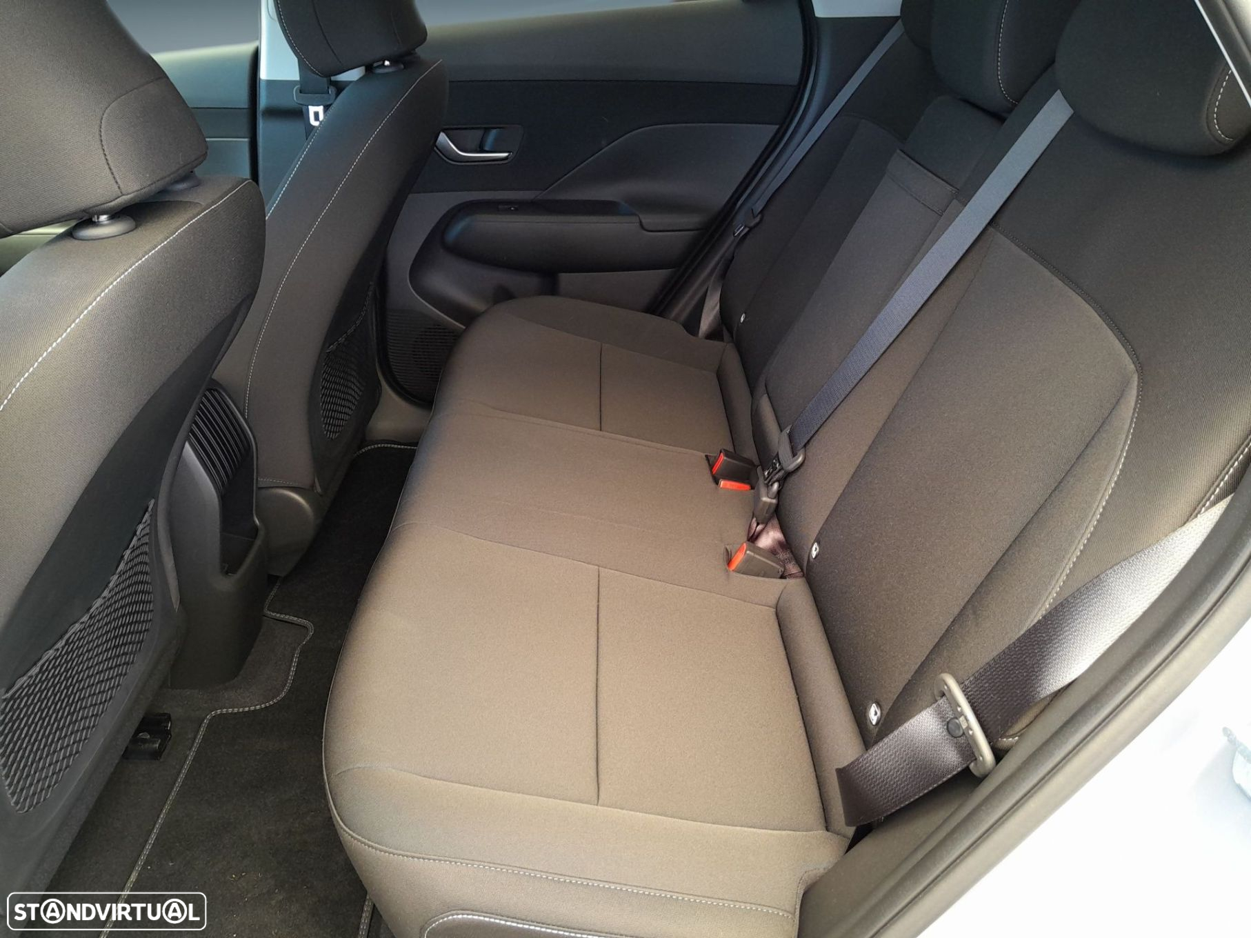 Hyundai Kauai EV 48.4 kWh Premium (TT) - 14